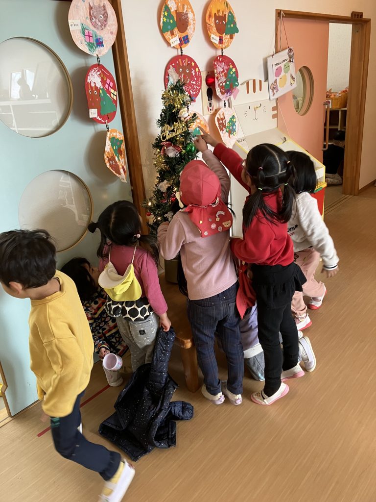 「あーー！クリスマスツリーだ！！」