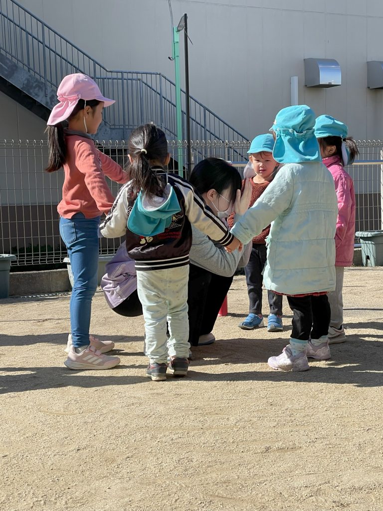 園庭にて