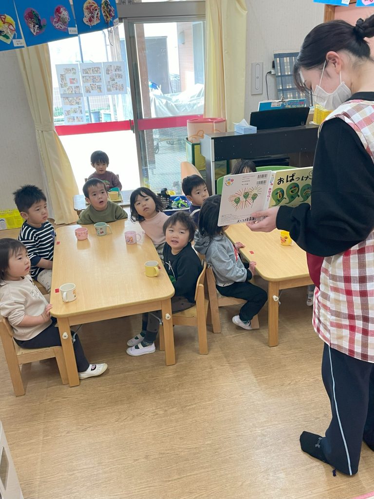保育室にて